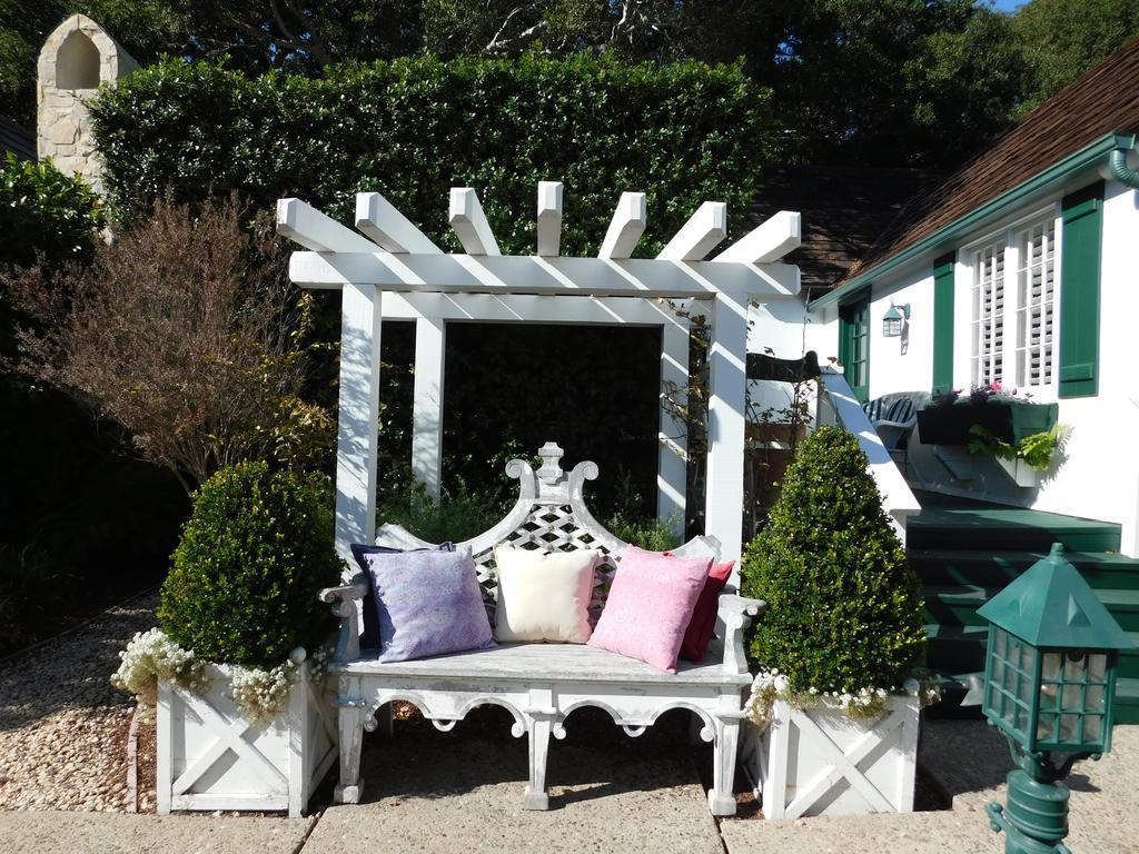Lincoln Green Inn Carmel-by-the-Sea Exterior photo